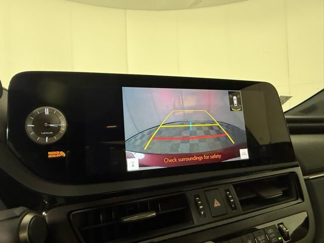 Certified 2025 Lexus ES 300h 300h w/ Premium Package image 20