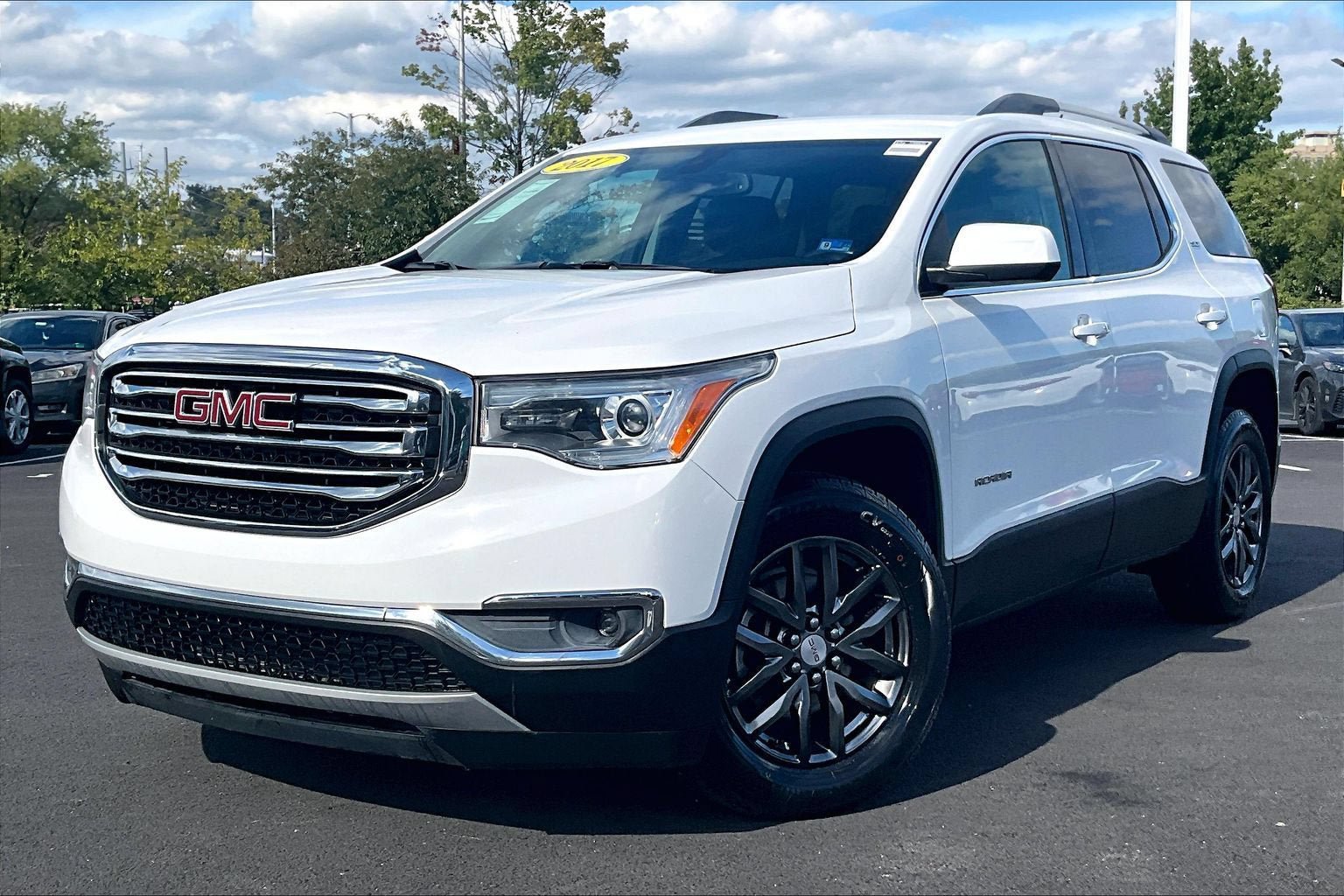 Used 2017 GMC Acadia SLT