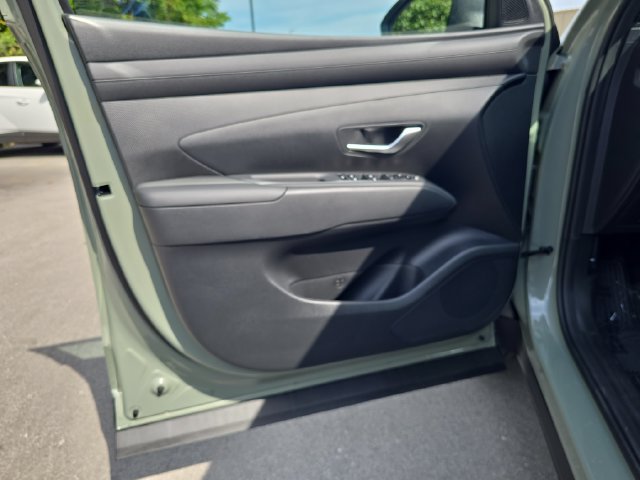 New 2027 Hyundai Santa Cruz SE AWD/4WD image 13