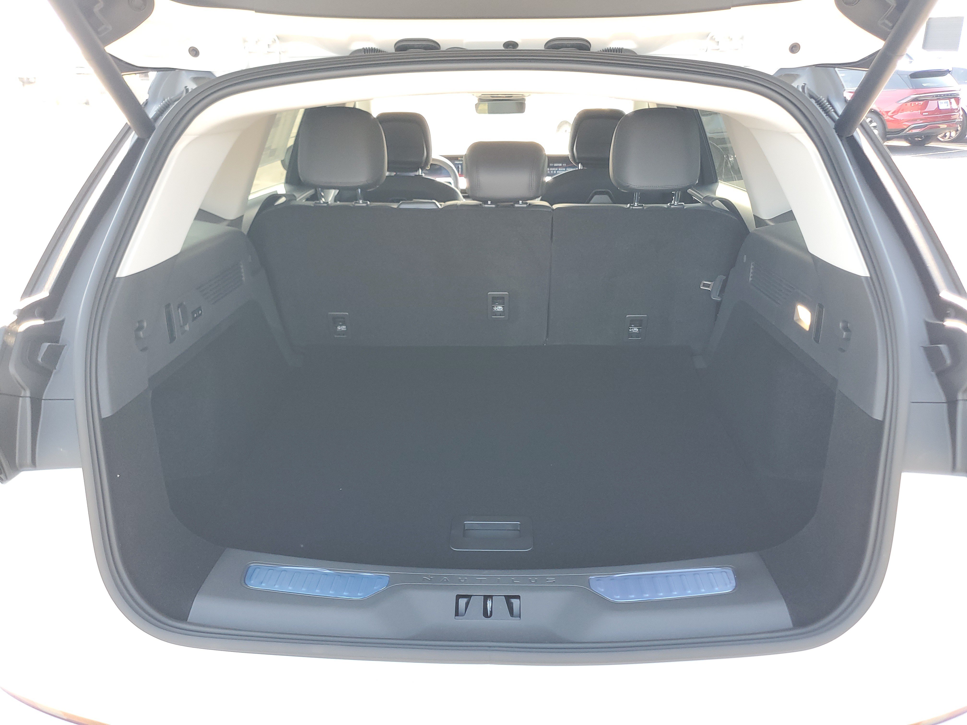 New 2026 Lincoln Nautilus Reserve w/ Jet Appearance Package AWD/4WD image 33
