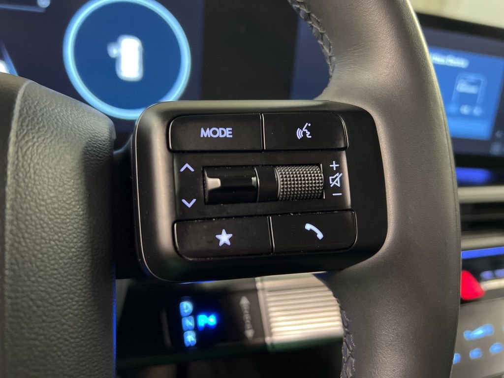 Used 2025 Hyundai Santa Fe Calligraphy image 24