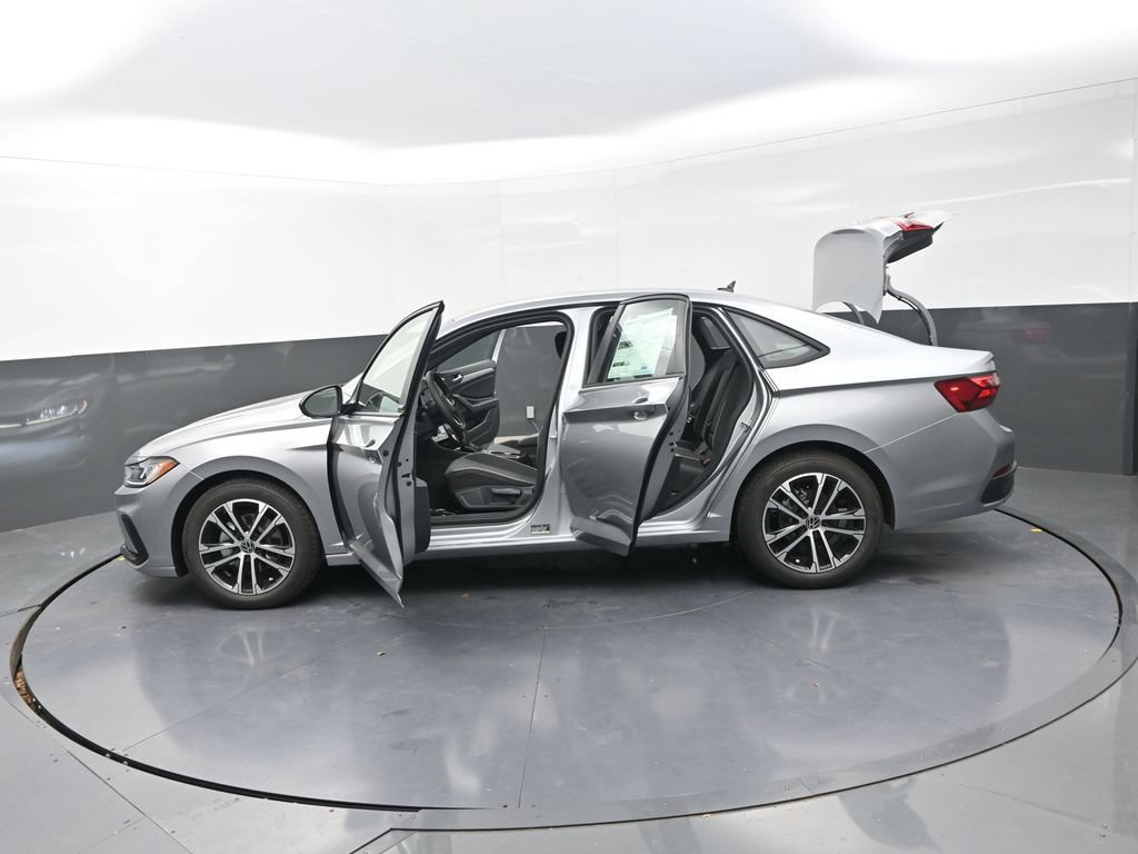 New 2026 Volkswagen Jetta Sport FWD image 32