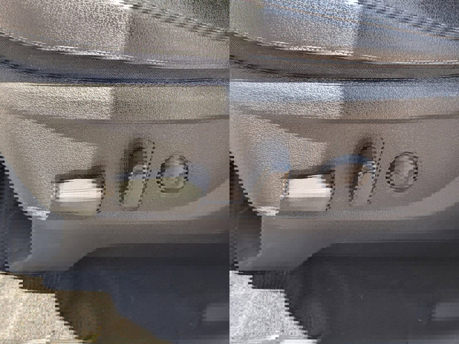 Used 2023 Kia Telluride EX image 24