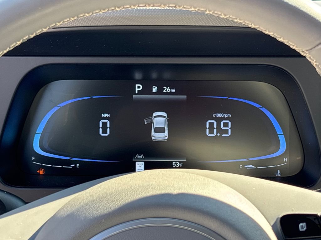 Certified 2025 Hyundai Elantra Sport image 21