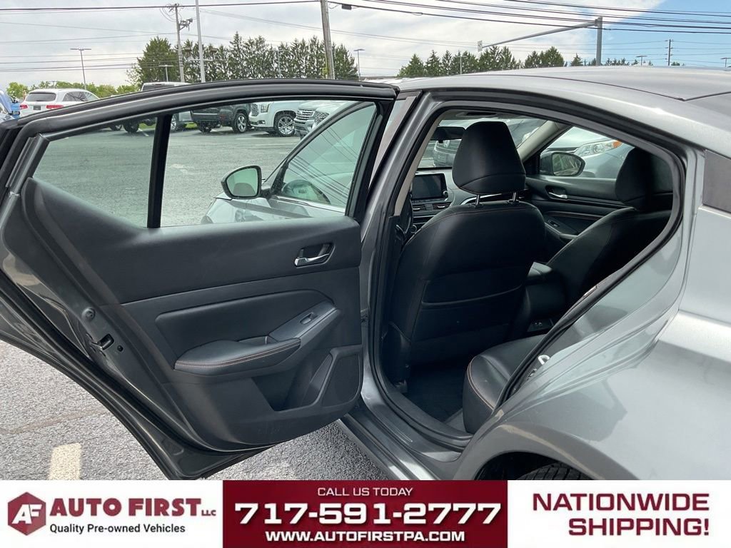 Used 2019 Nissan Altima 2.5 SR FWD image 10