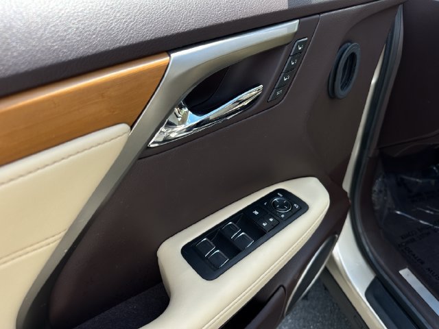 Used 2019 Lexus RX 350 FWD w/ Navigation Package image 11