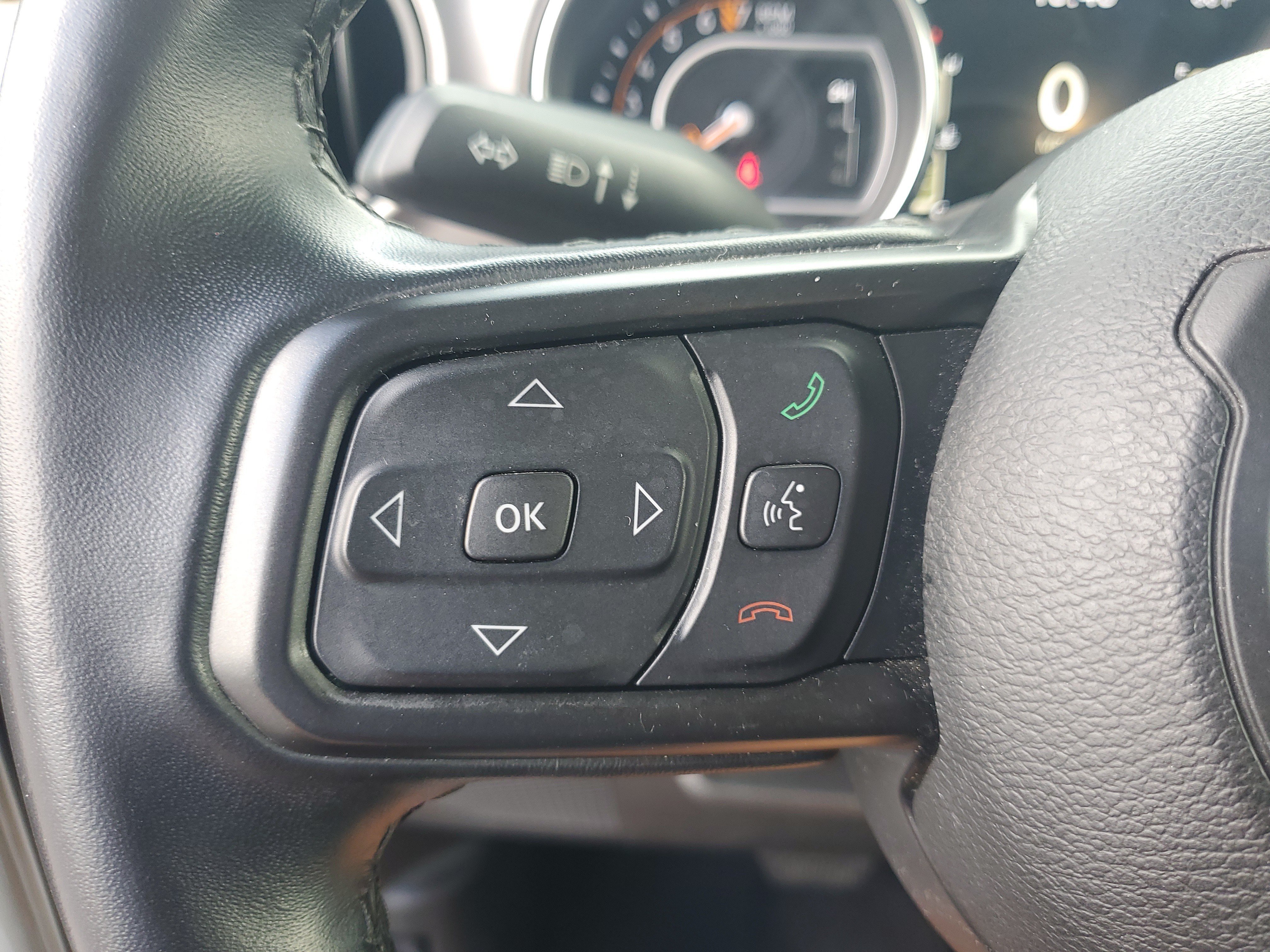 Used 2021 Jeep Gladiator Sport AWD/4WD image 16