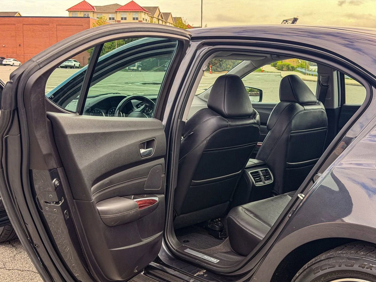 Used 2015 Acura TLX V6 SH-AWD w/ Technology Pkg image 10