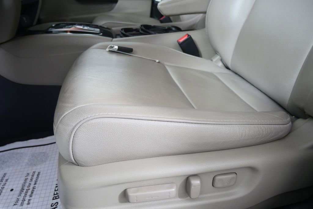 Used 2017 Honda Pilot Touring image 10