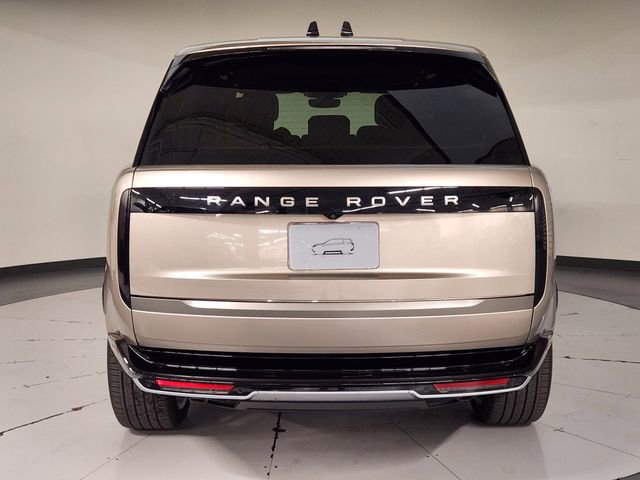 New 2026 Land Rover Range Rover Long Wheelbase SE image 10