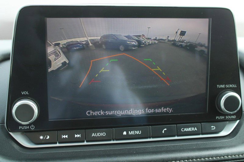 Used 2023 Nissan Rogue S image 21