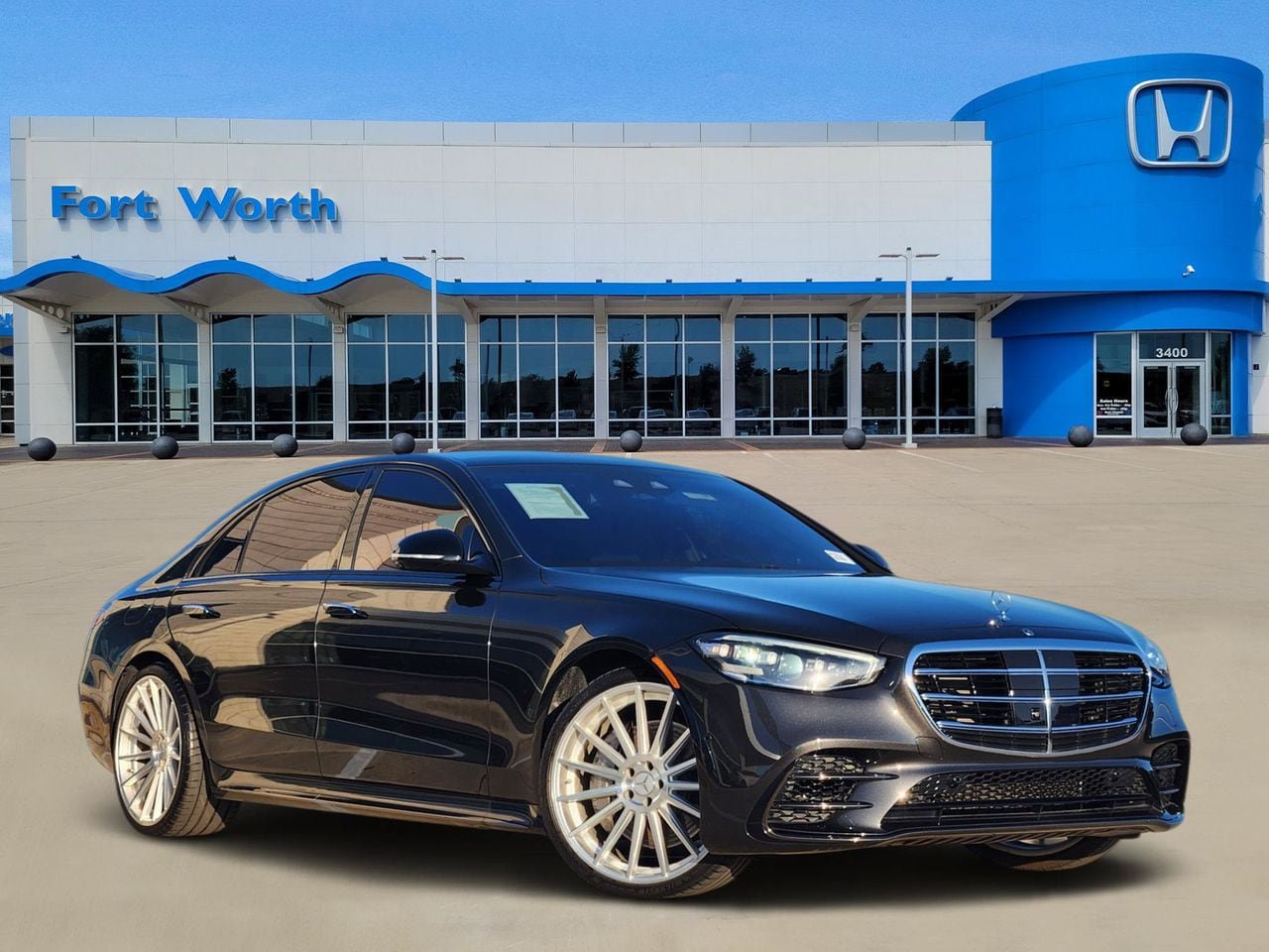 Used 2023 Mercedes-Benz S 580 4MATIC Sedan w/ AMG Line video 1