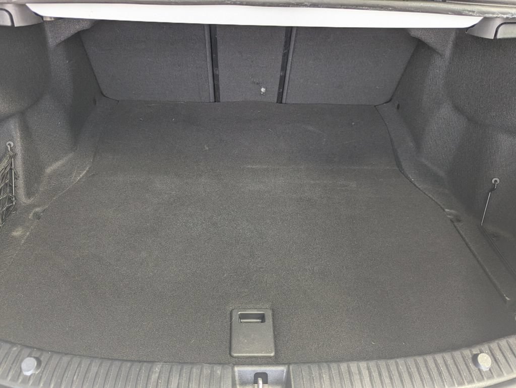 Used 2017 Mercedes-Benz C 300 Sedan image 29