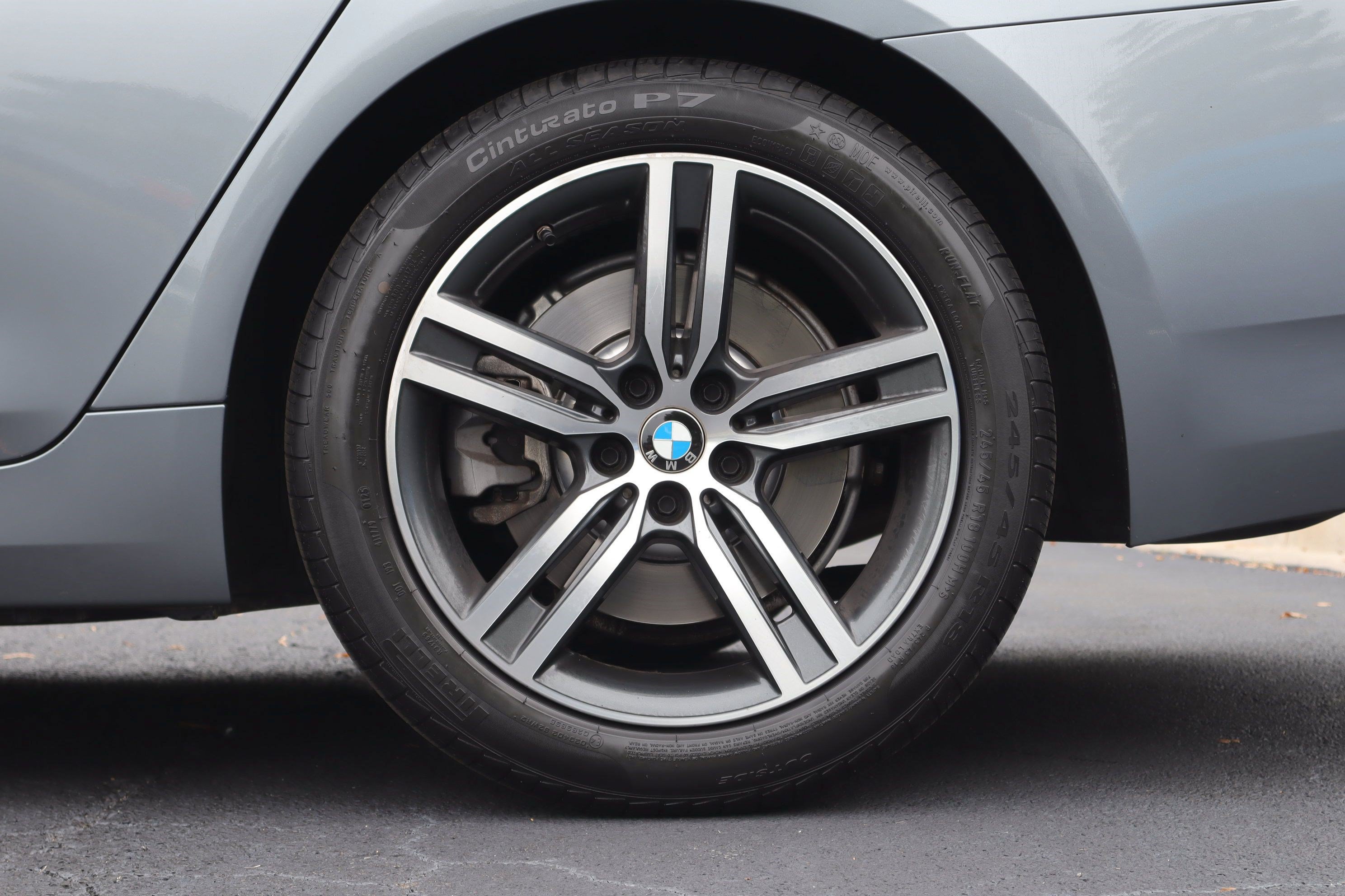Used 2021 BMW 530i w/ Premium Package RWD image 6
