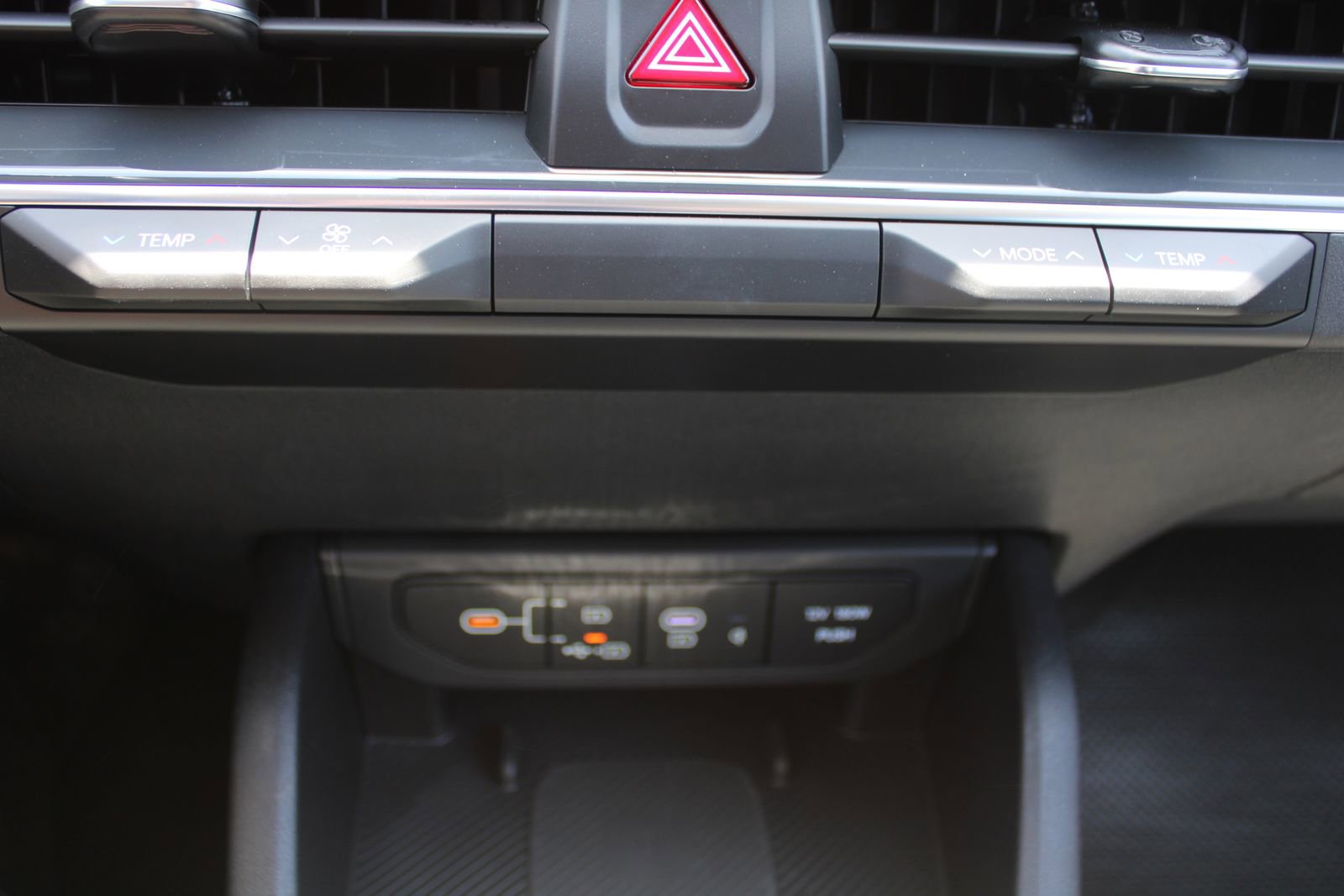 New 2026 Kia K4 EX image 34