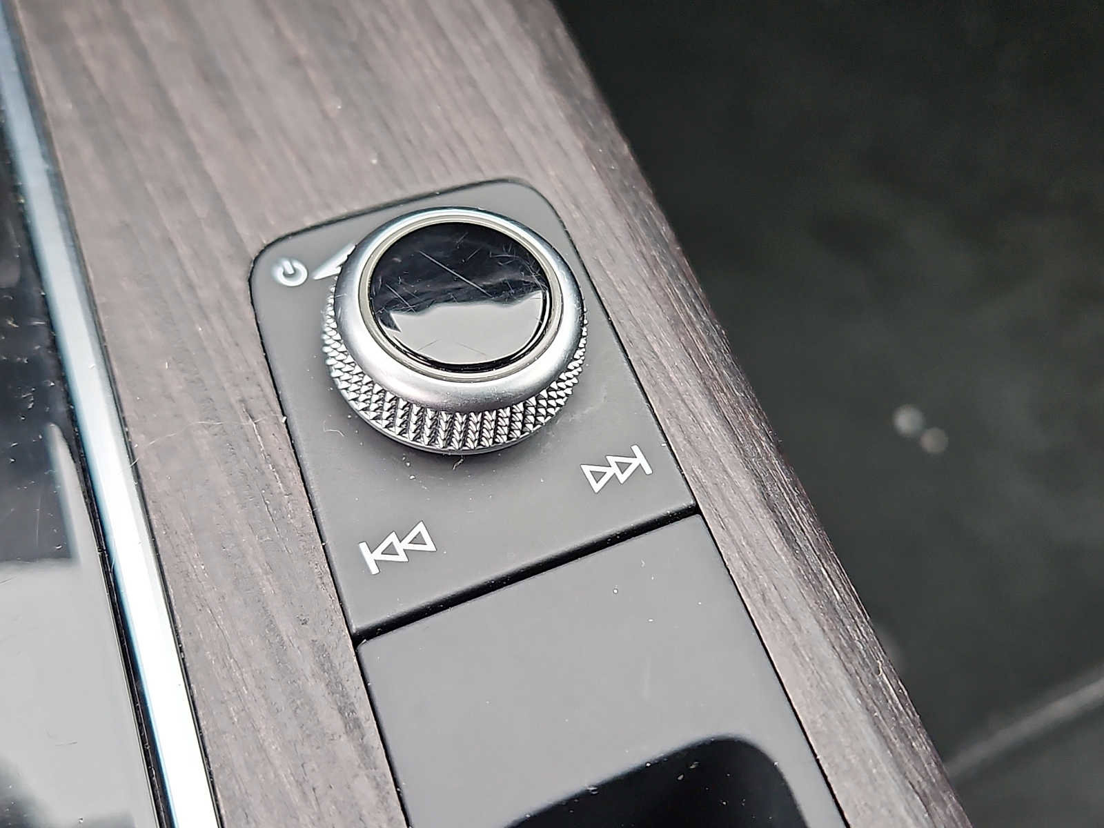 Used 2024 Audi Q5 2.0T Premium Plus image 17