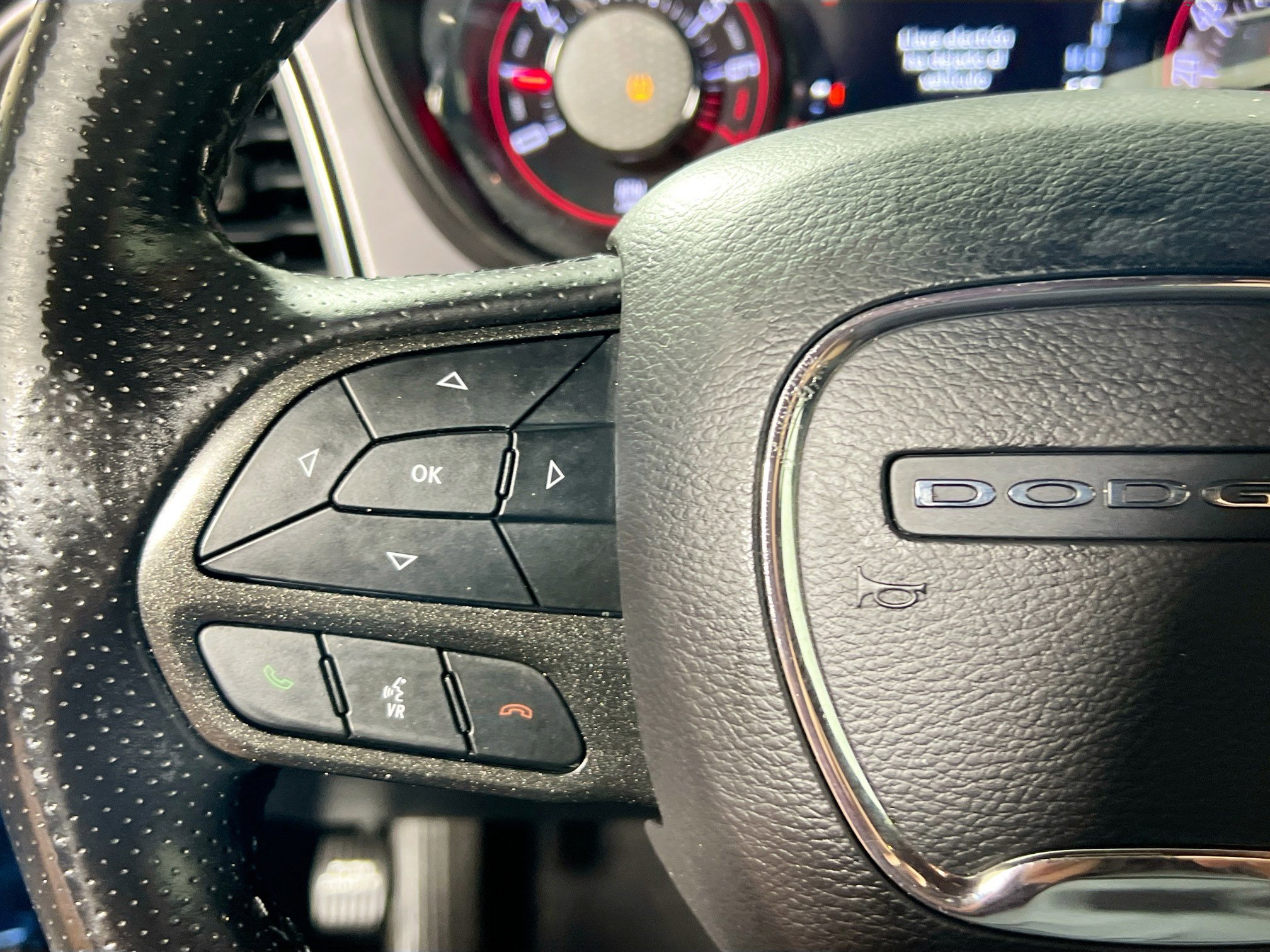 Used 2023 Dodge Challenger SXT w/ Blacktop Package image 18