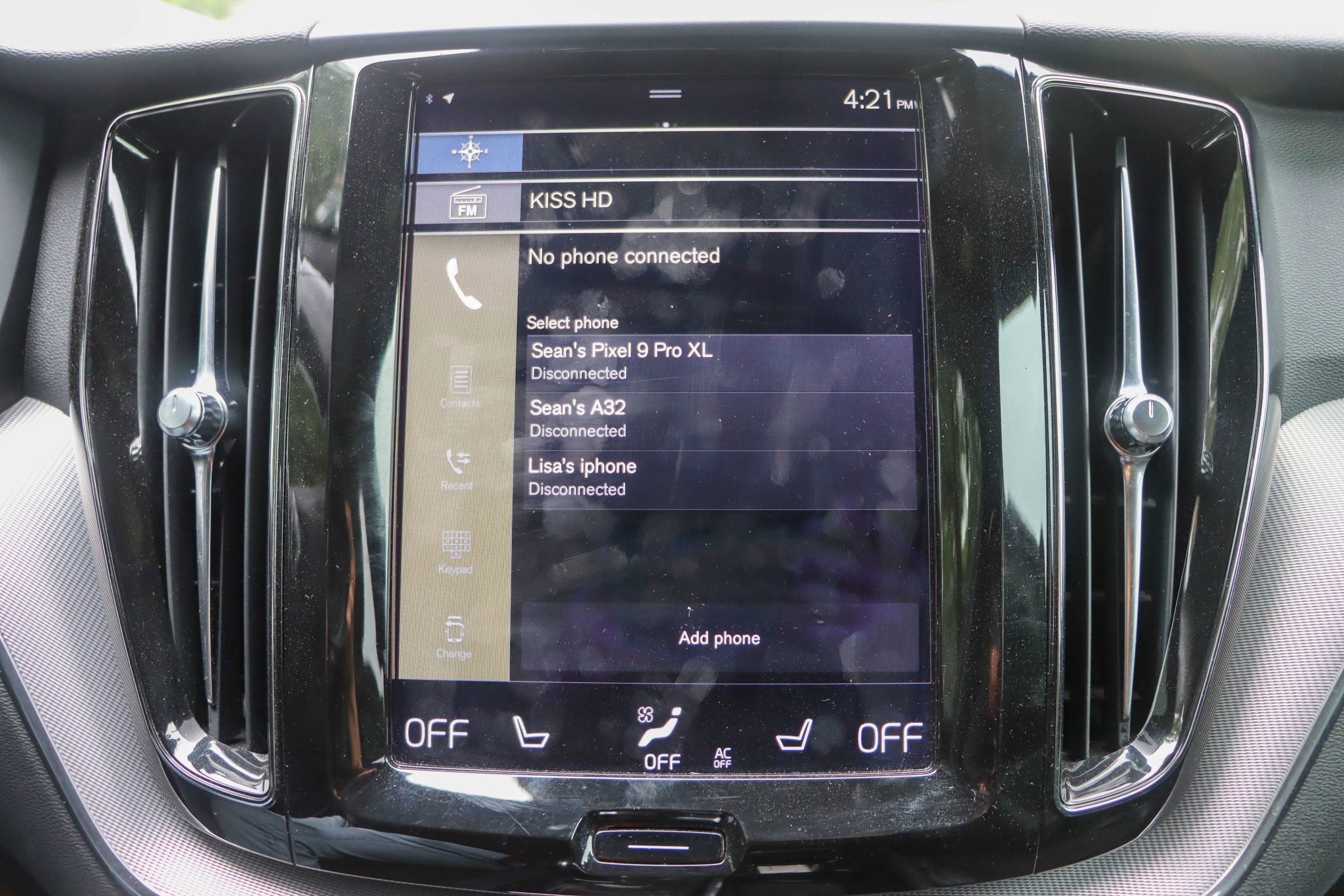 Used 2018 Volvo XC60 T6 R-Design w/ Convenience Package image 36