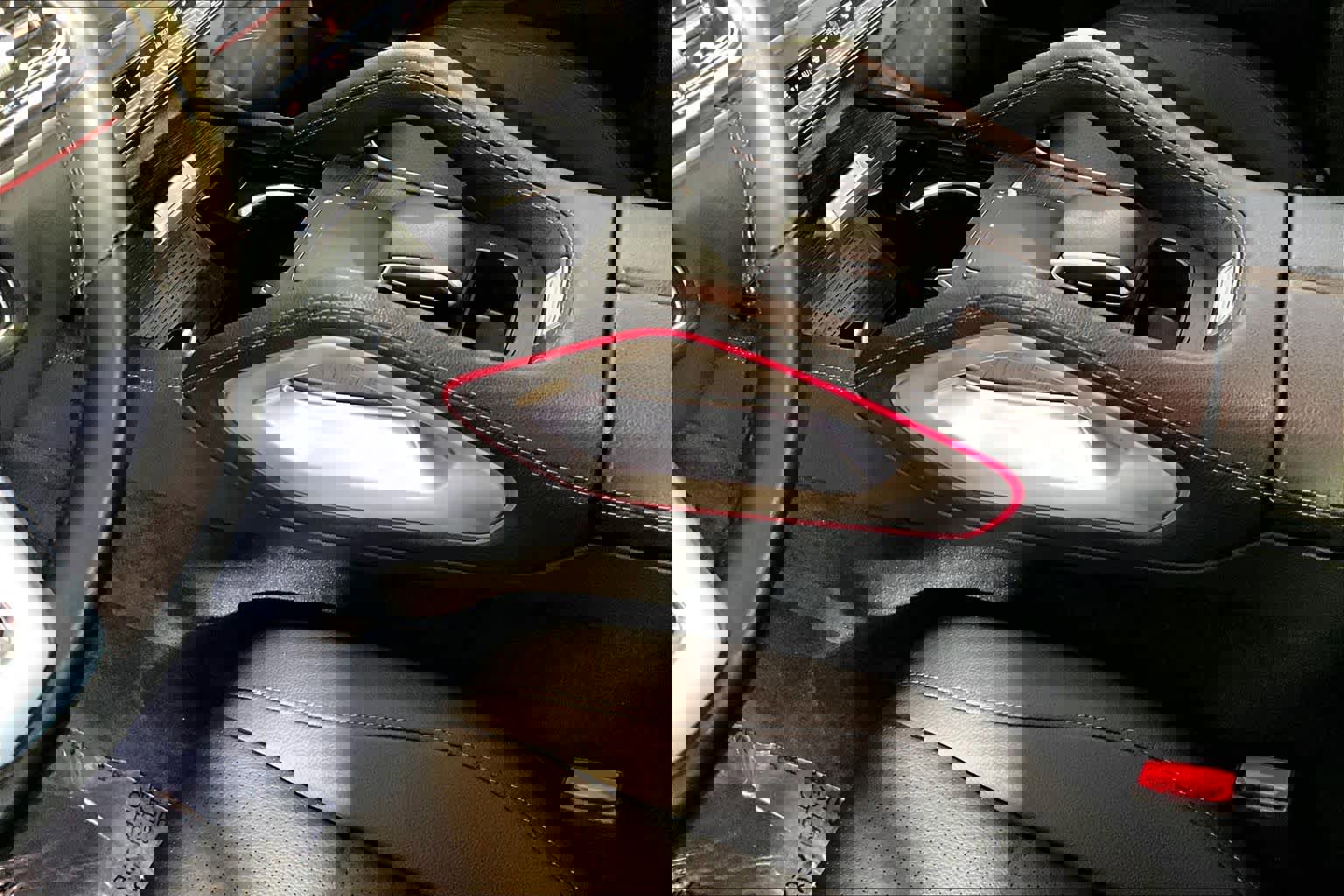 Used 2023 Mercedes-Benz GLE 350 4MATIC image 17