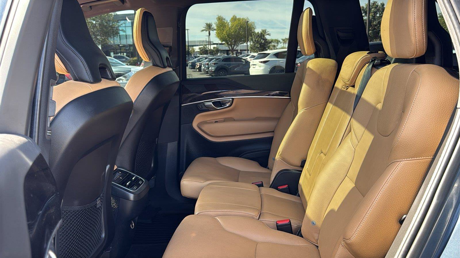 Used 2019 Volvo XC90 T6 Momentum w/ Advanced Package AWD/4WD image 23