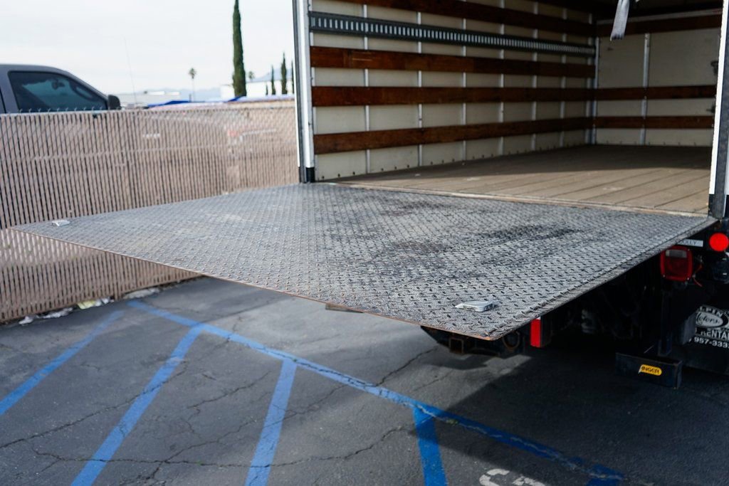 Used 2016 Ford F650 2WD Regular Cab Super Duty image 11