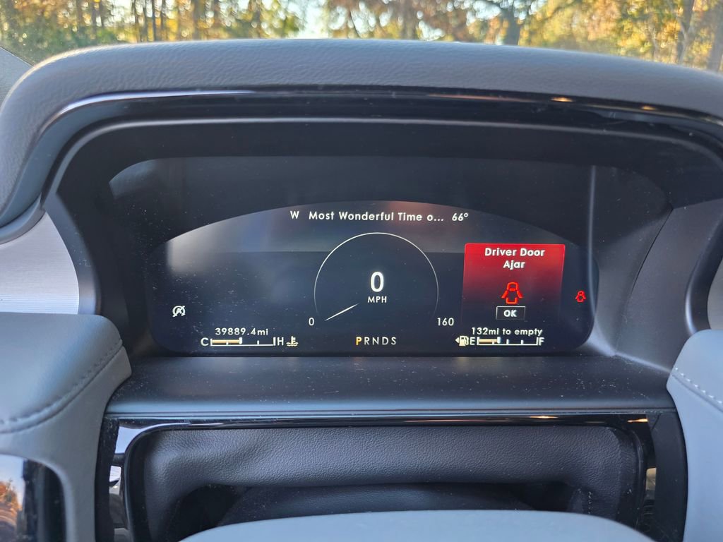 Used 2022 Lincoln Nautilus Reserve w/ Luxury Package image 20