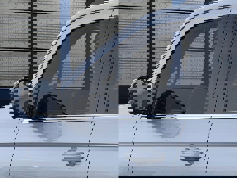 New 2025 Ford Expedition Active image 43