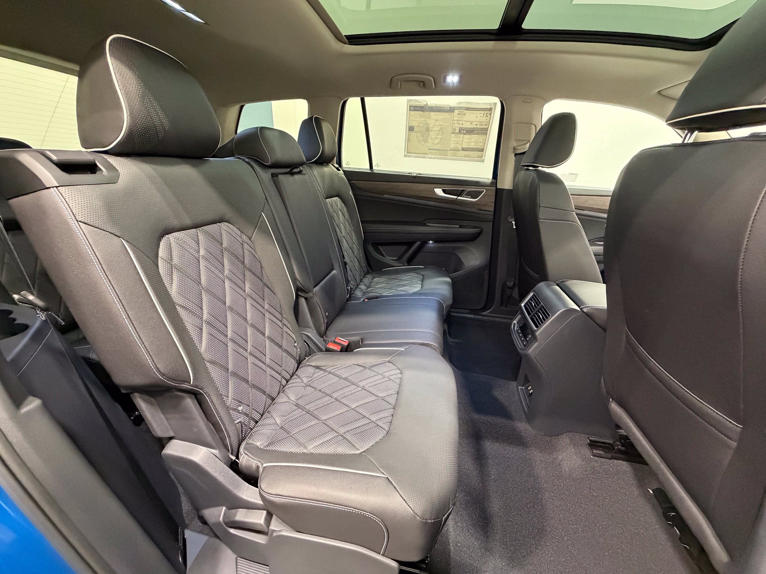 New 2026 Volkswagen Atlas SEL Premium R-Line AWD/4WD image 29