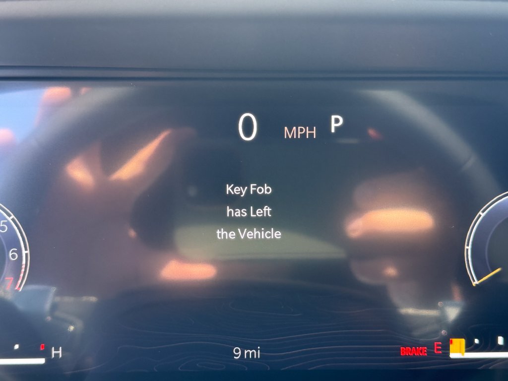 New 2027 Jeep Grand Cherokee Laredo RWD image 16