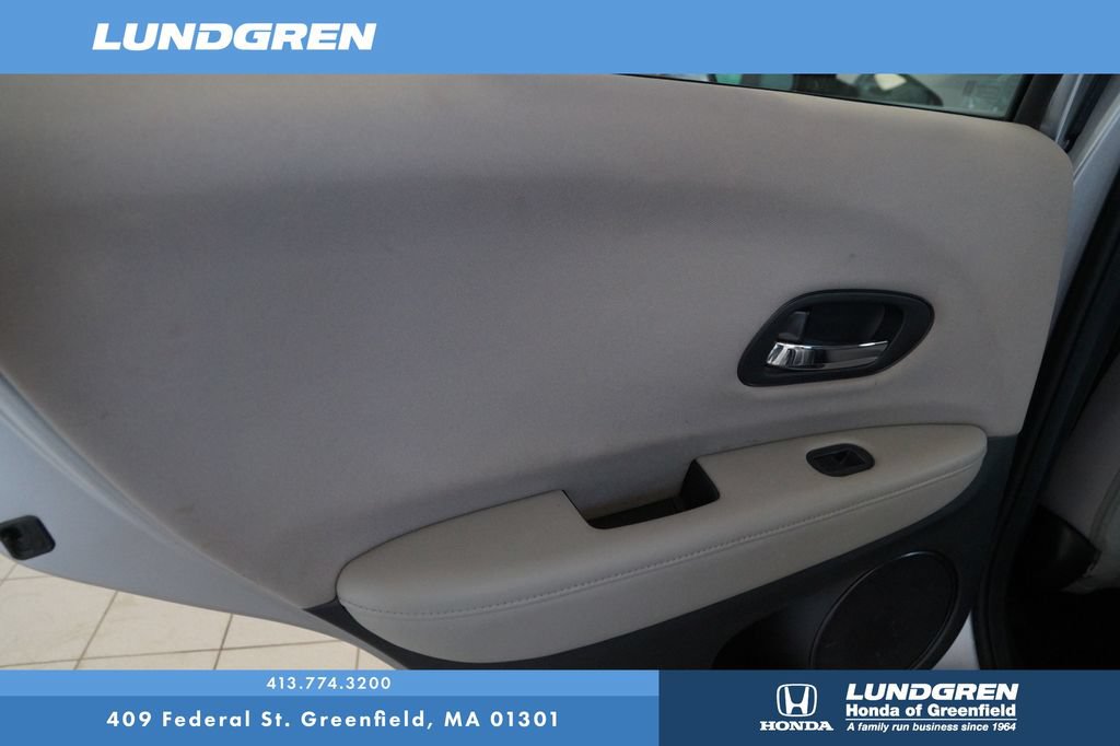 Used 2018 Honda HR-V LX image 26