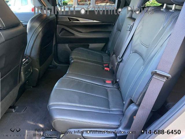 Certified 2023 INFINITI QX60 Luxe w/ Cargo Package AWD/4WD image 7