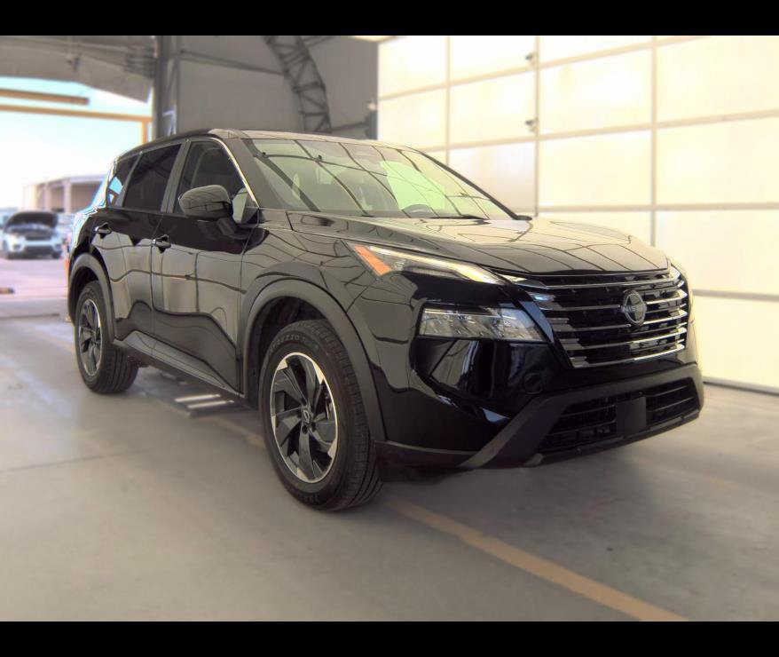Used 2024 Nissan Rogue SV FWD image 1