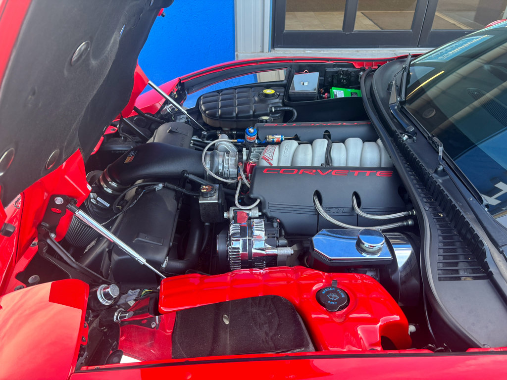 Used 1997 Chevrolet Corvette Coupe RWD image 9