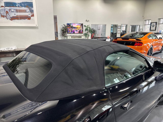 Used 2014 Jaguar F-TYPE S RWD image 39