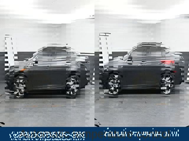 Used 2019 Kia Optima S w/ S Panoramic Sunroof Package image 7