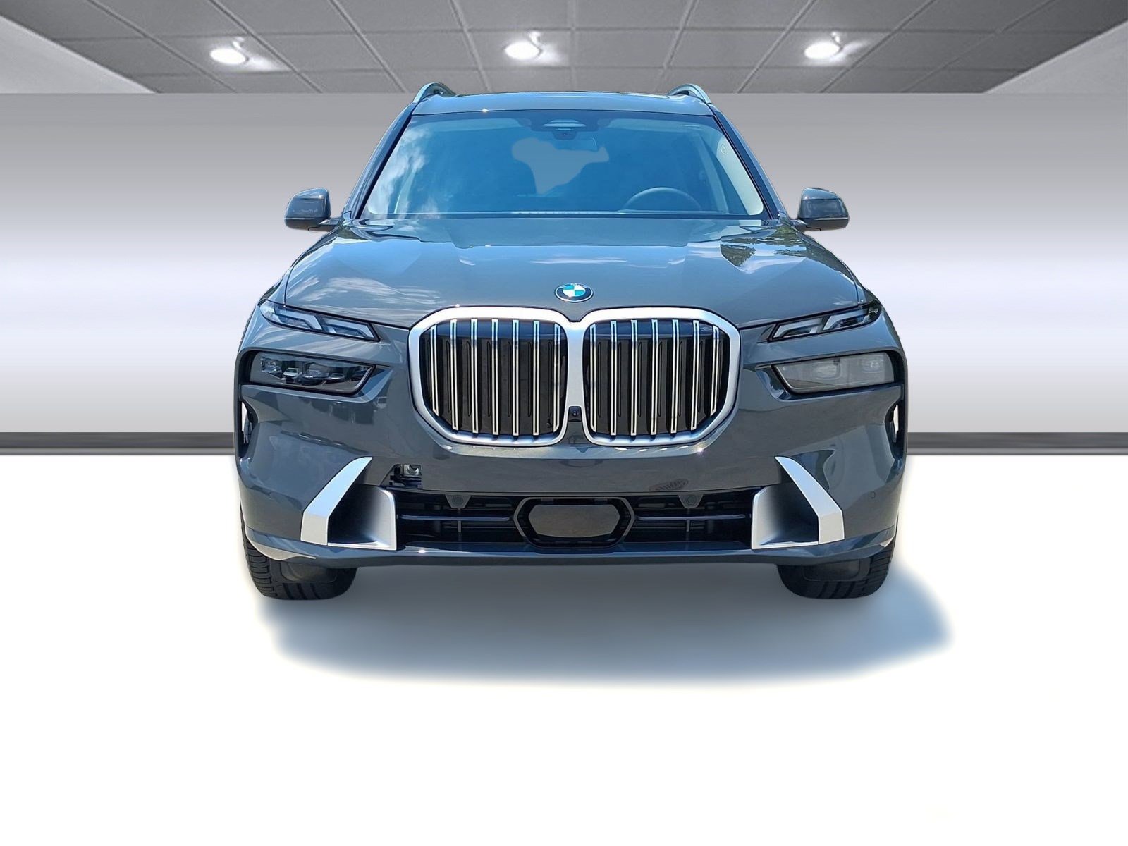 Used 2026 BMW X7 xDrive40i w/ Executive Package image 6