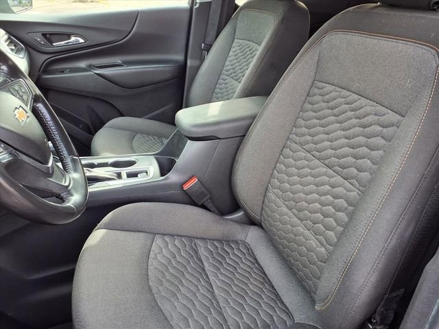 Certified 2020 Chevrolet Equinox LT w/ Driver Convenience Package image 3