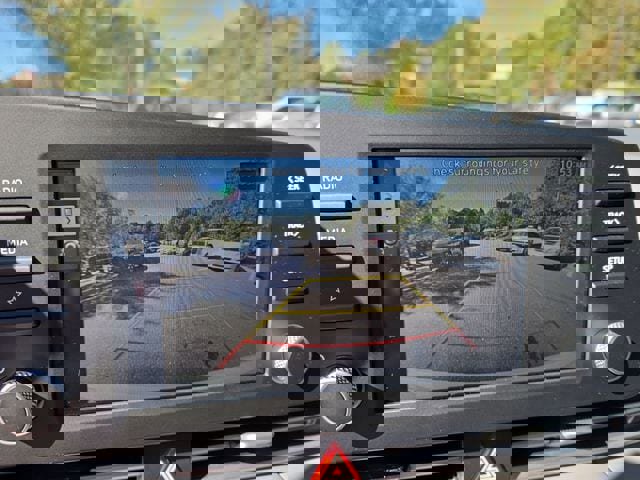 Certified 2025 Hyundai Elantra Blue image 35