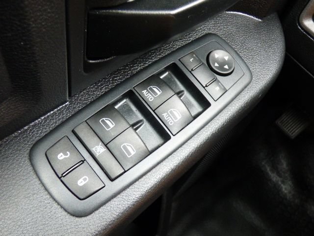 Used 2016 RAM 1500 Tradesman w/ Popular Equipment Group AWD/4WD image 30