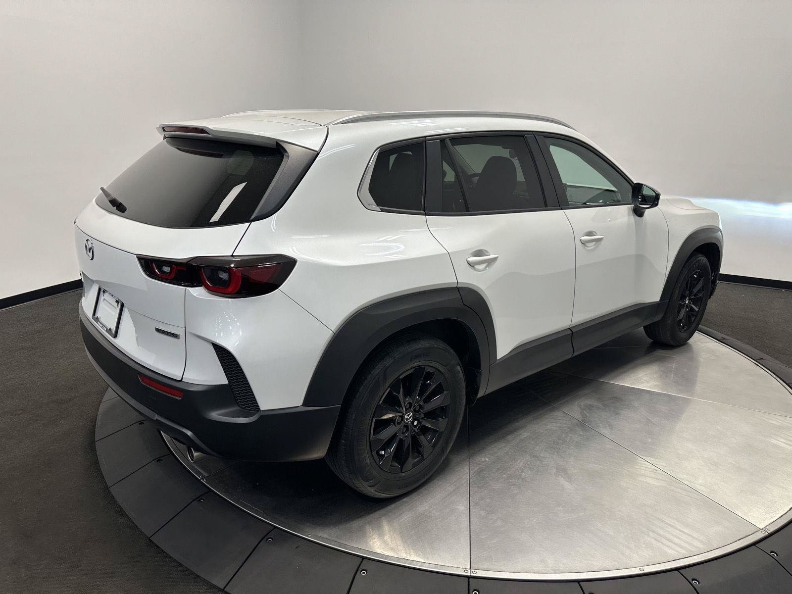 Used 2023 MAZDA CX-50 2.5 S w/ Weather Package AWD/4WD image 7