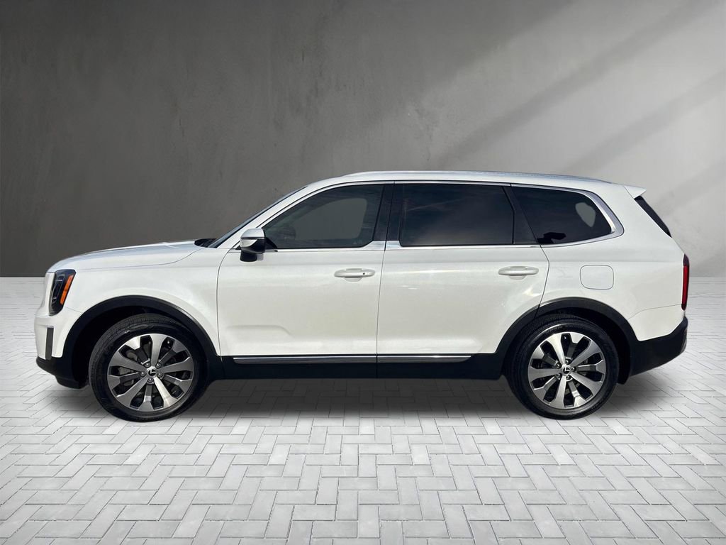 Used 2020 Kia Telluride EX w/ EX Premium Package image 2