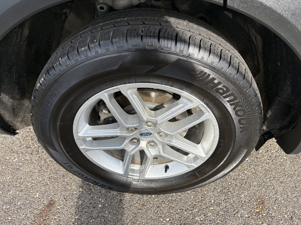 Used 2025 Ford Explorer Active image 11