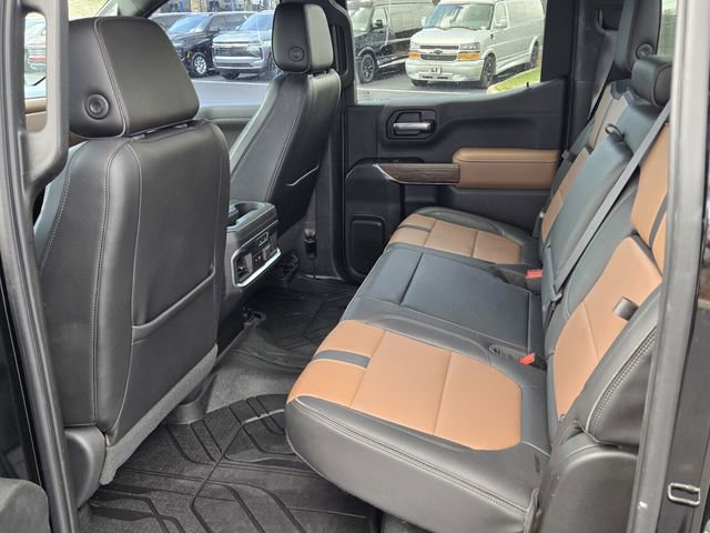 Used 2020 Chevrolet Silverado 1500 High Country w/ Technology Package image 11
