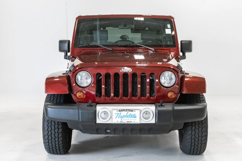 Used 2010 Jeep Wrangler Unlimited Sahara w/ Trailer Tow Group AWD/4WD image 5