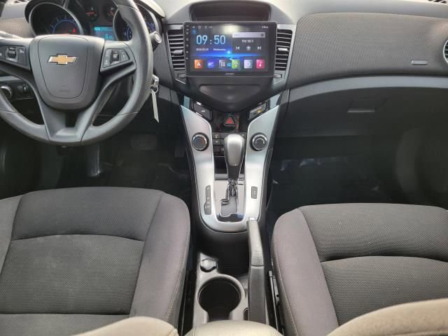 Used 2015 Chevrolet Cruze LT FWD image 12