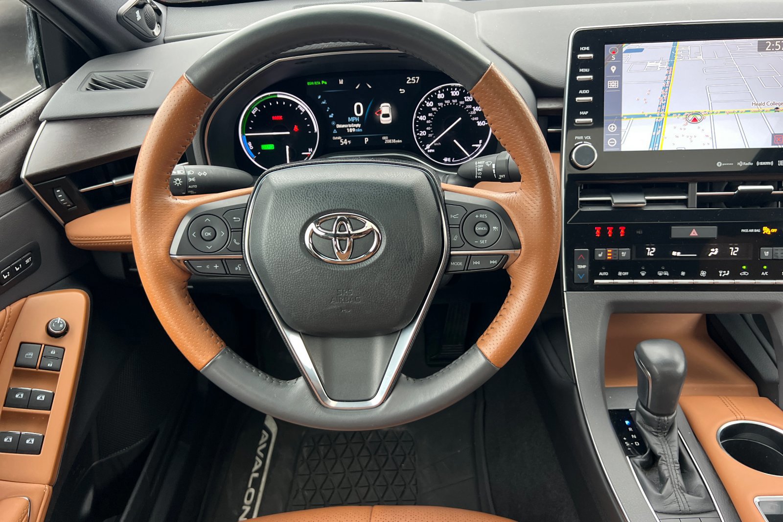 Certified 2020 Toyota Avalon Limited image 13