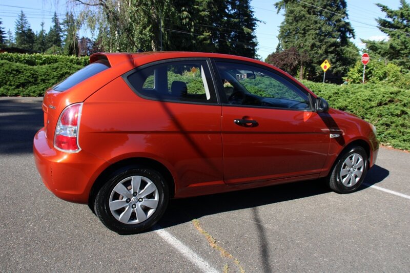 Used 2008 Hyundai Accent GS FWD image 3
