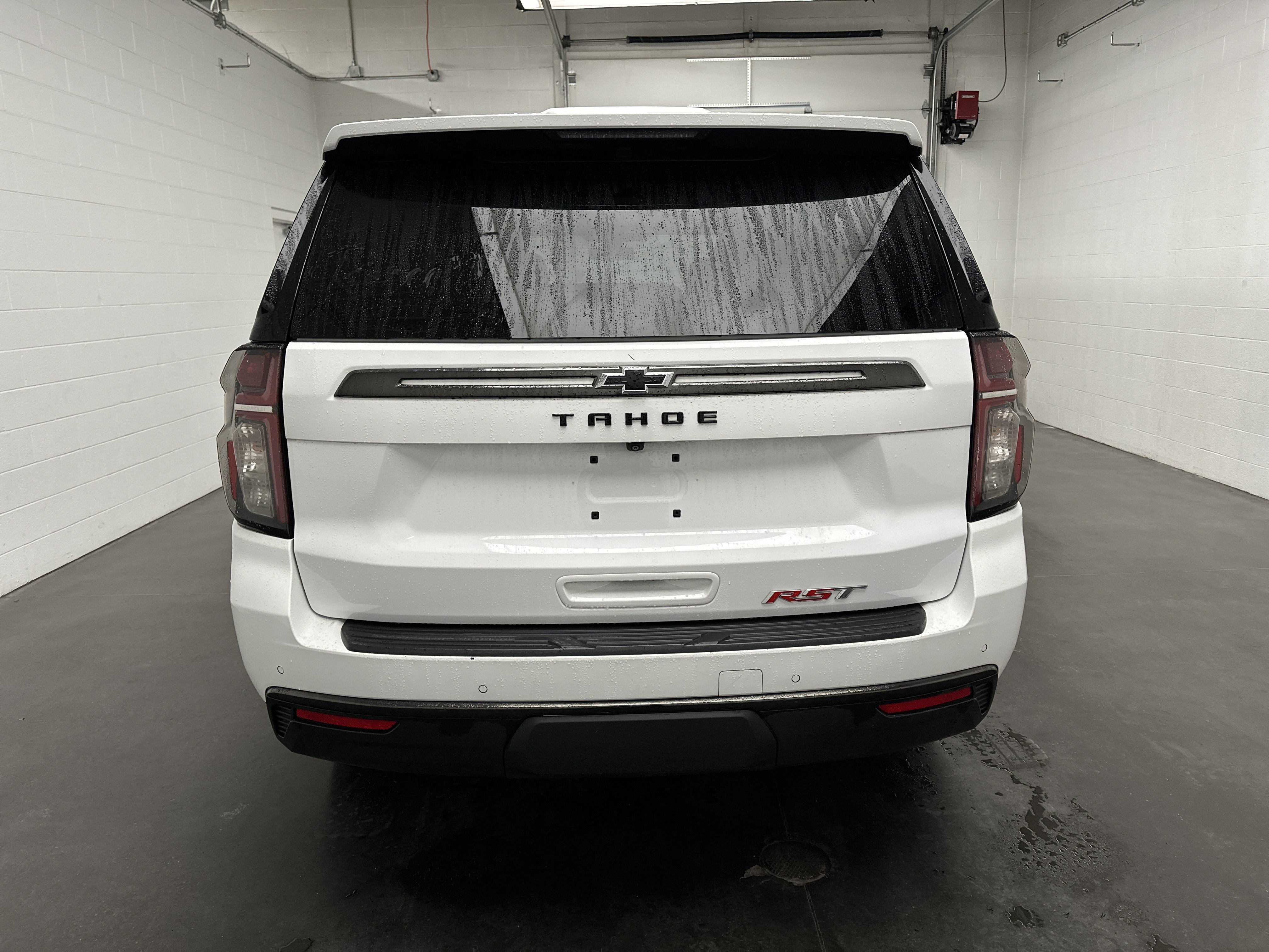 Used 2021 Chevrolet Tahoe RST w/ Luxury Package AWD/4WD image 9