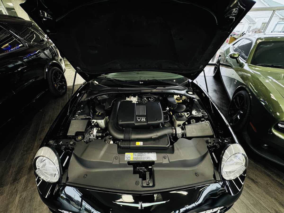 Used 2002 Ford Thunderbird Deluxe image 6