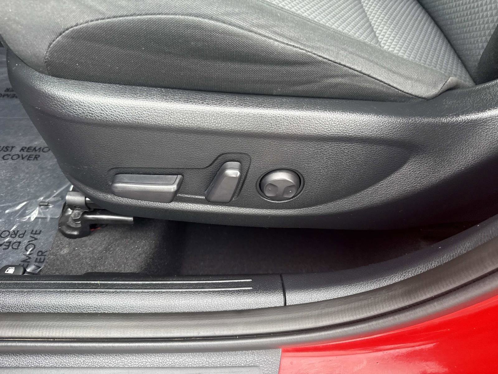 Used 2023 Kia Soul S FWD image 19